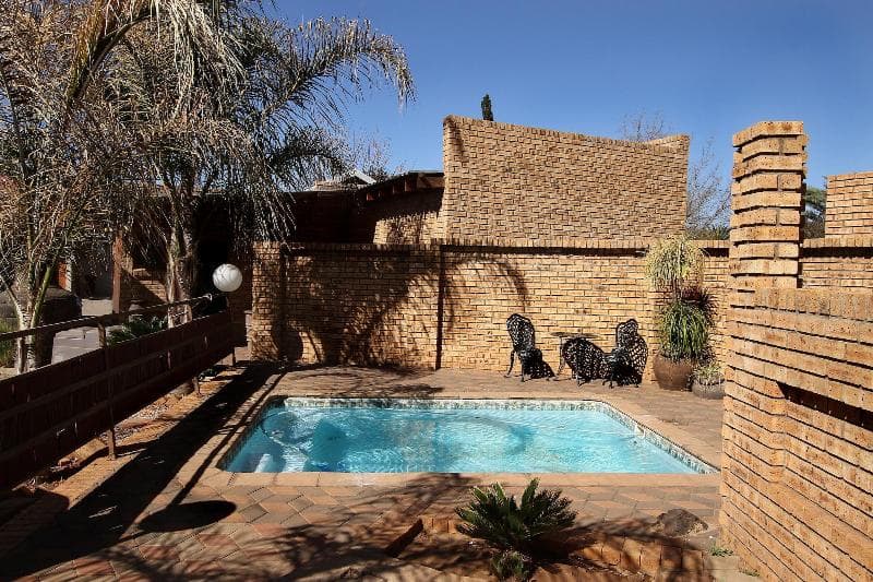 Kuruman Inn By Country Hotels 2