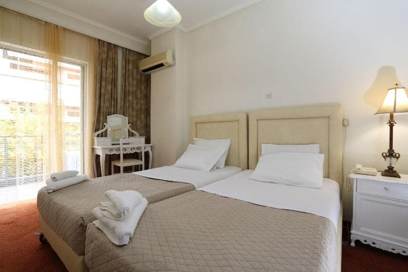 Athens Delta Hotel 5