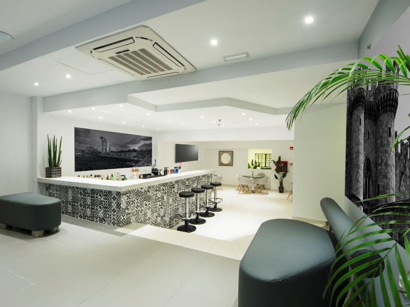 Elite Hotel photo 1