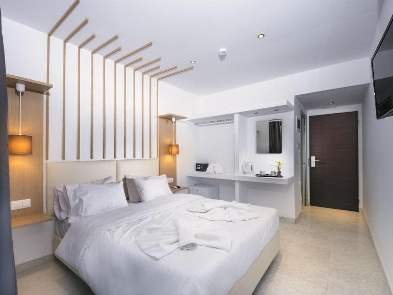 Elite Hotel 3
