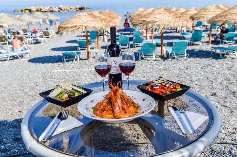 Nostos Beach main