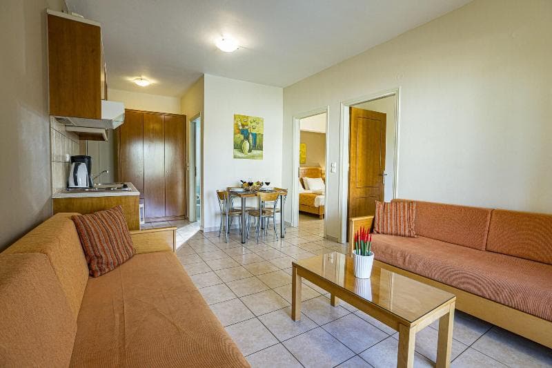Helios Apartments 4