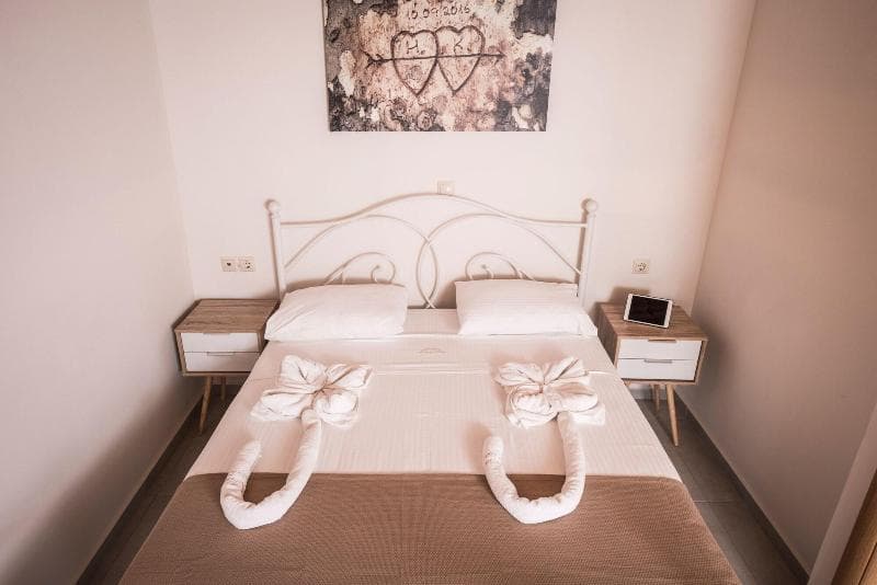 Athina Apartments 4