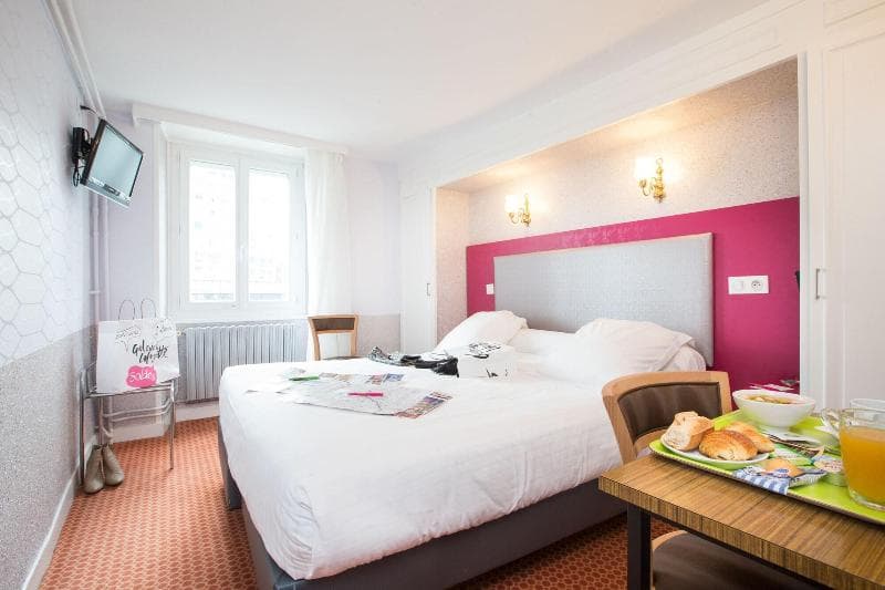 Hotel De Paris Montparnasse 4