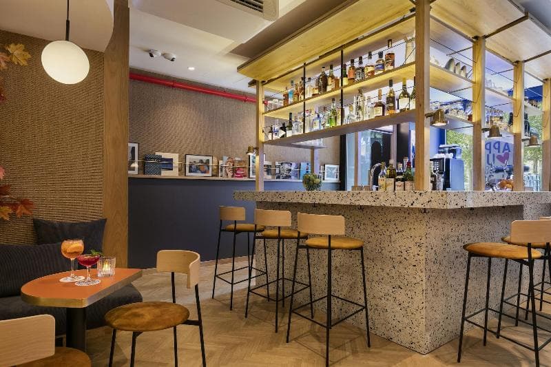 Oh La La Hotel Bar Paris Bastille photo 1