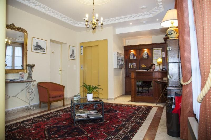 Hôtel Du Manoir 4