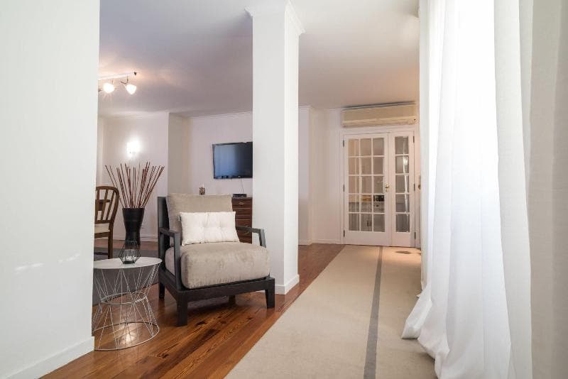 Arts In Penthouse Apartments Til Sol 4