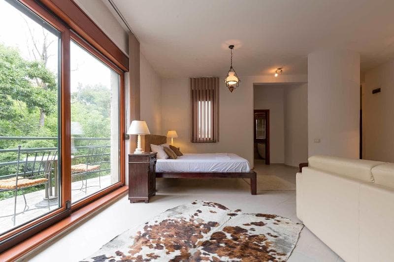 Belgrade Hills 3