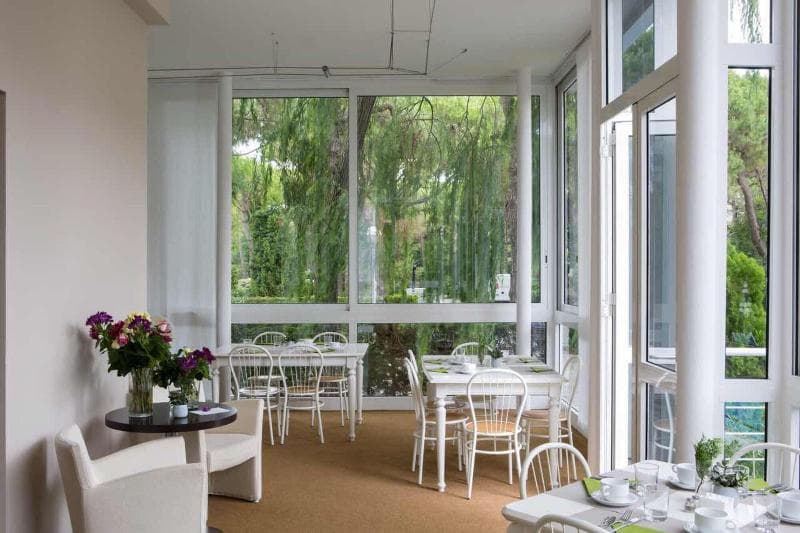 Harvey Suites main
