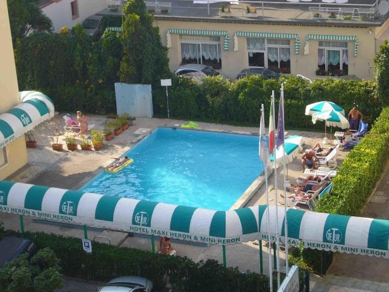Hotel MaxiHeron main
