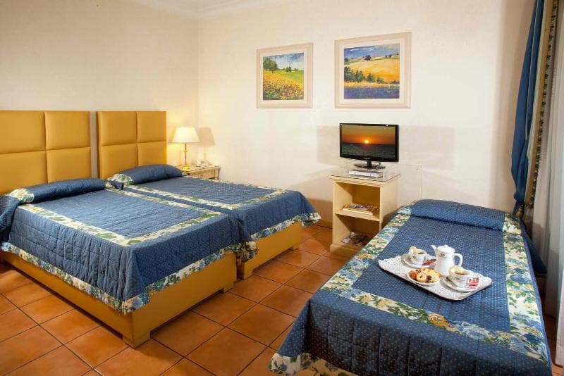 Piccolo Borgo 4