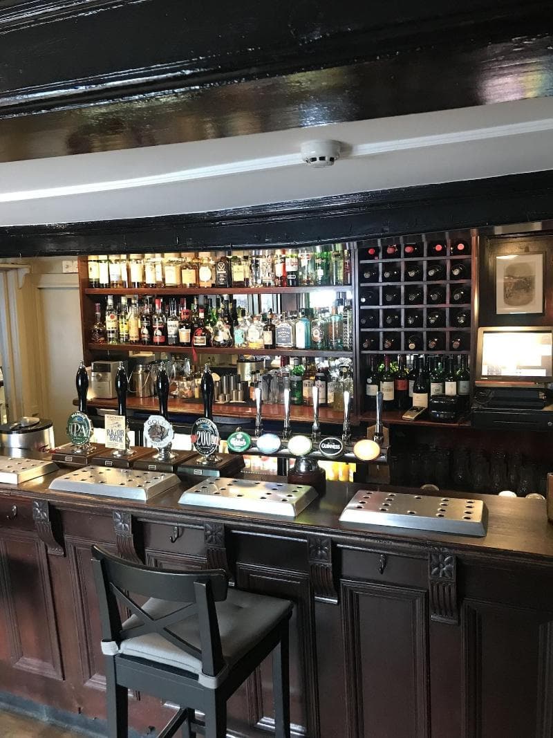 Bankes Arms Hotel - Inn main