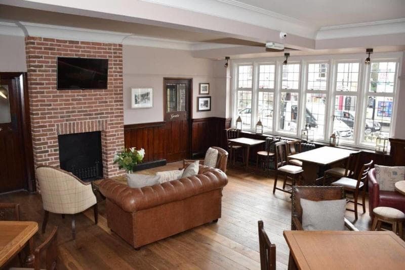 Bath Arms Hotel main