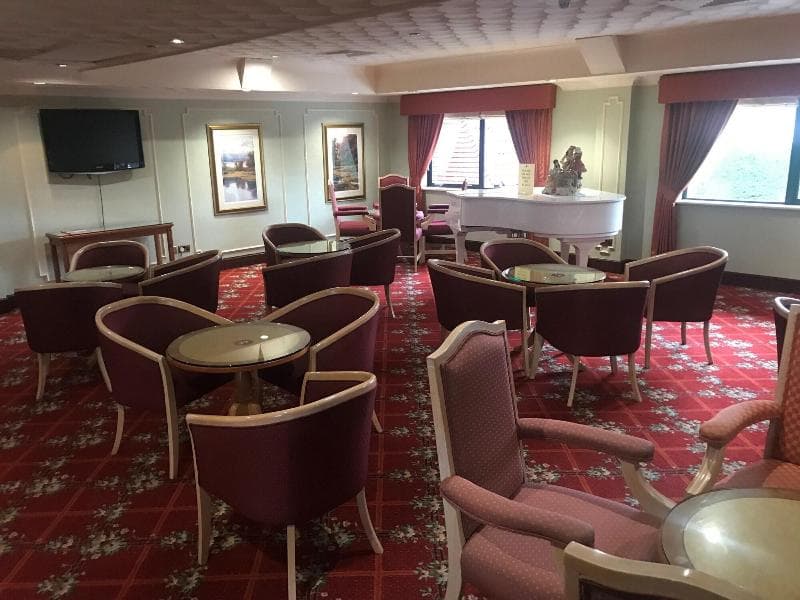 Lakeside International Hotel photo 1