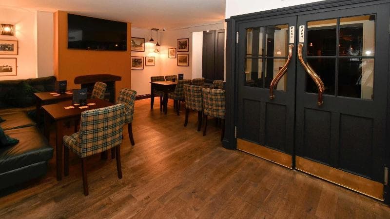 The Rose And Crown Hotel (Adults Only) 4