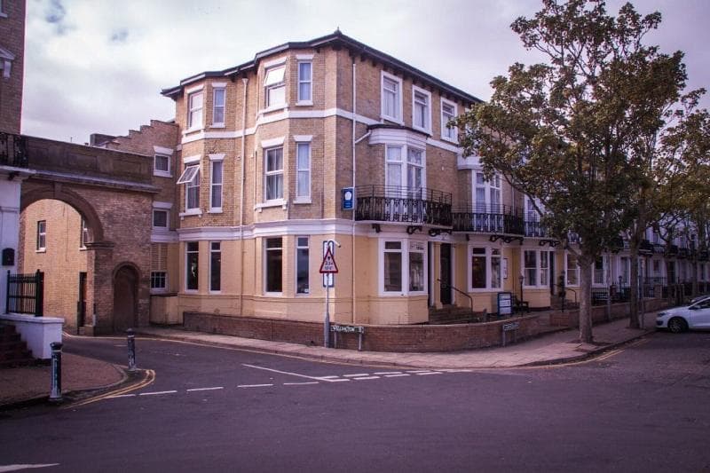 The Embassy Hotel 5