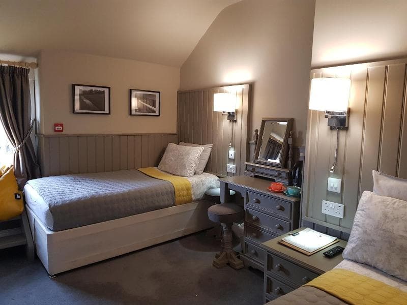 Bull Hotel 3
