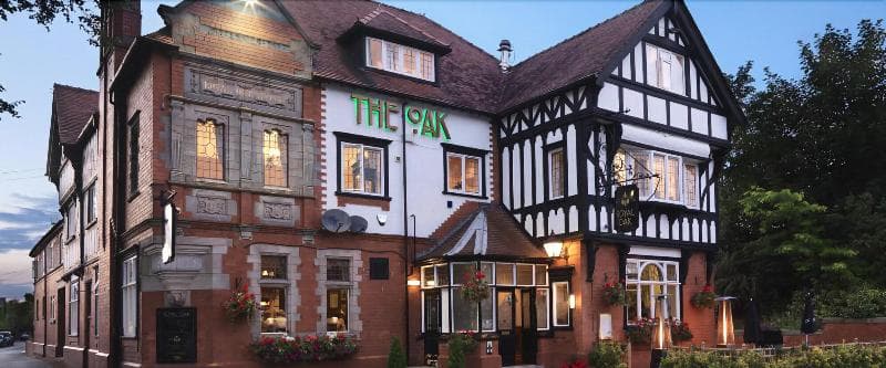 The Royal Oak Hotel & Restaurant 4