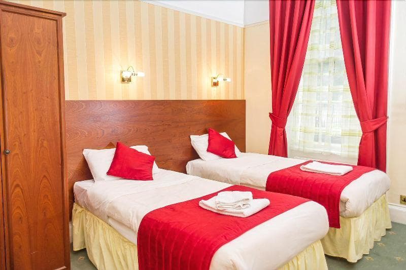 Avonmore Hotel 3