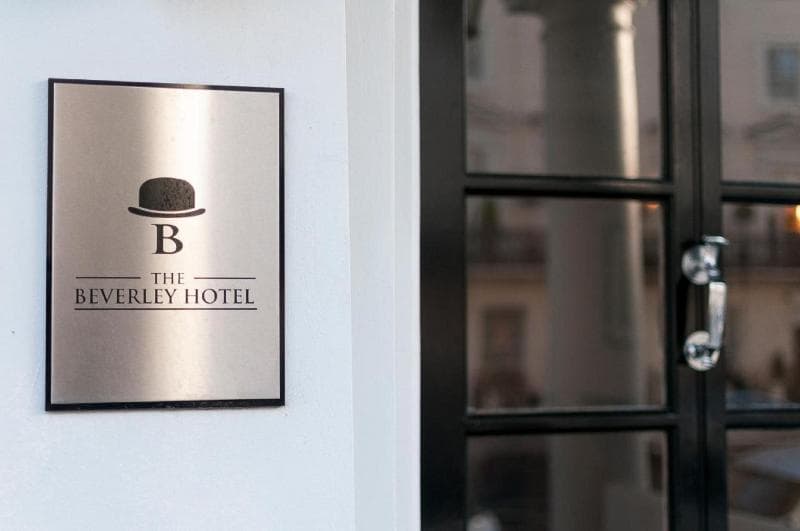 The Beverley Hotel London 4
