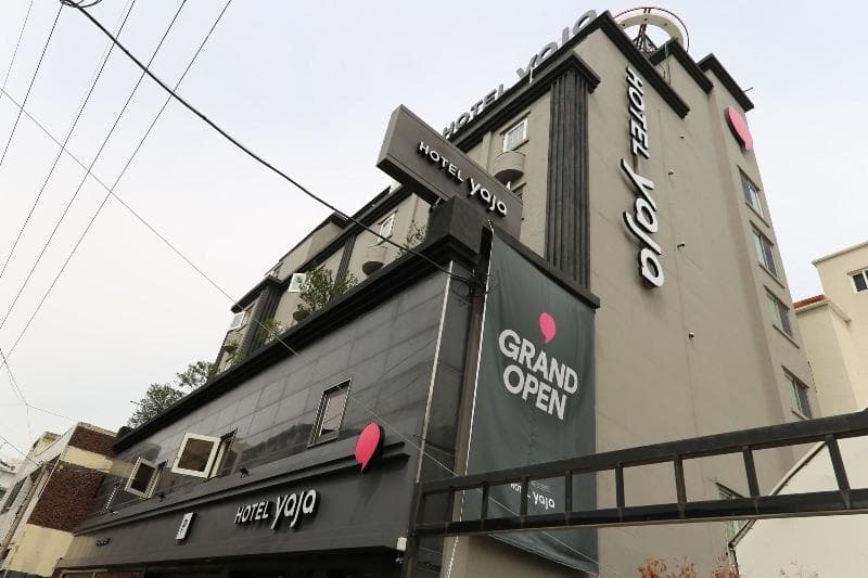 Hotel Yaja West Gate 4