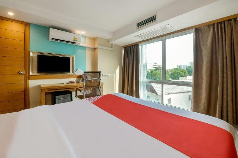 Oyo 143 Dday Resotel Pattaya Hotel 3