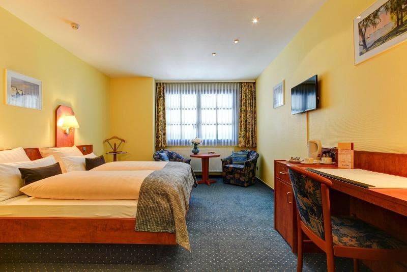 Hotel Elbinsel 5