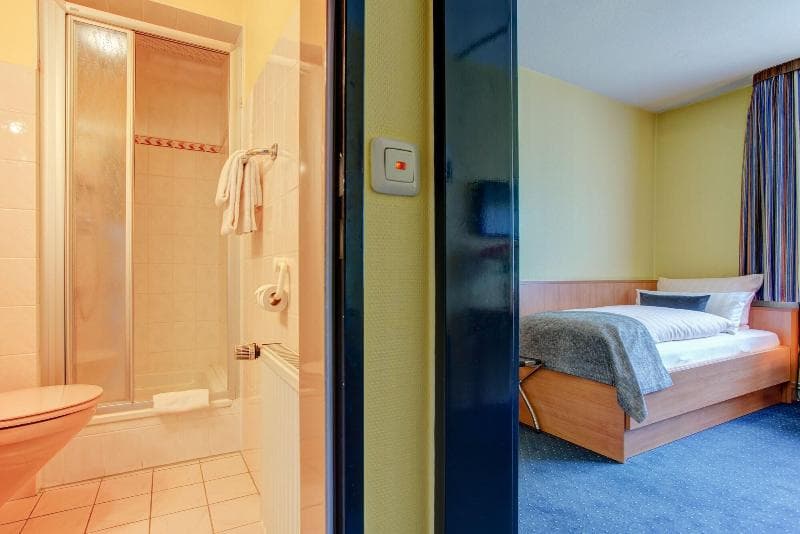 Hotel Elbinsel 3