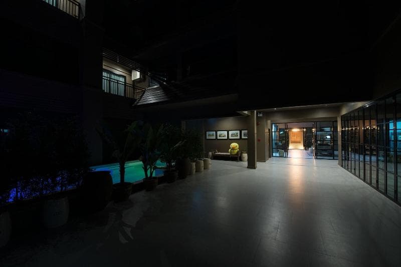 Brown House Hotel 5