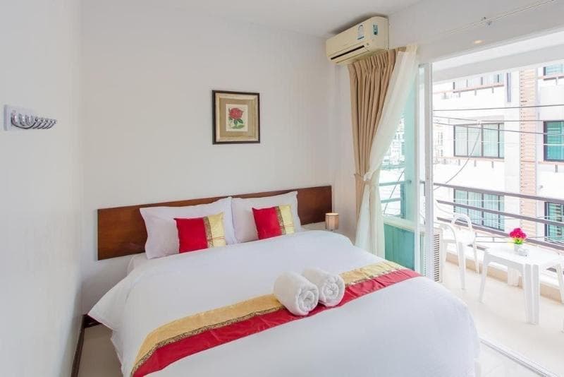 Nouveau Guesthouse 3