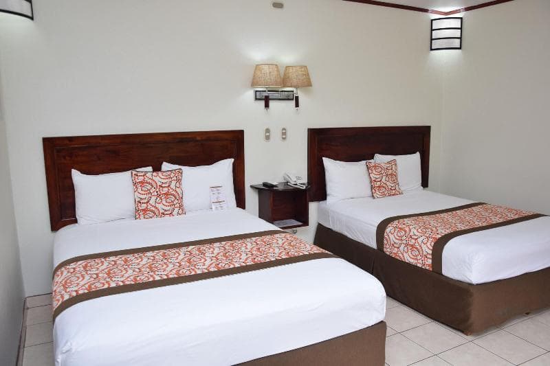 Arenal Volcano Inn 3