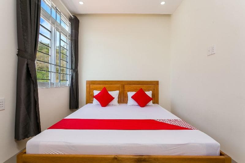 Oyo 185 Marine Hotel Apartment 2