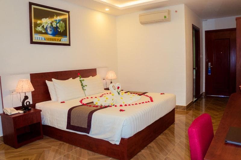 Gem Hotel 4