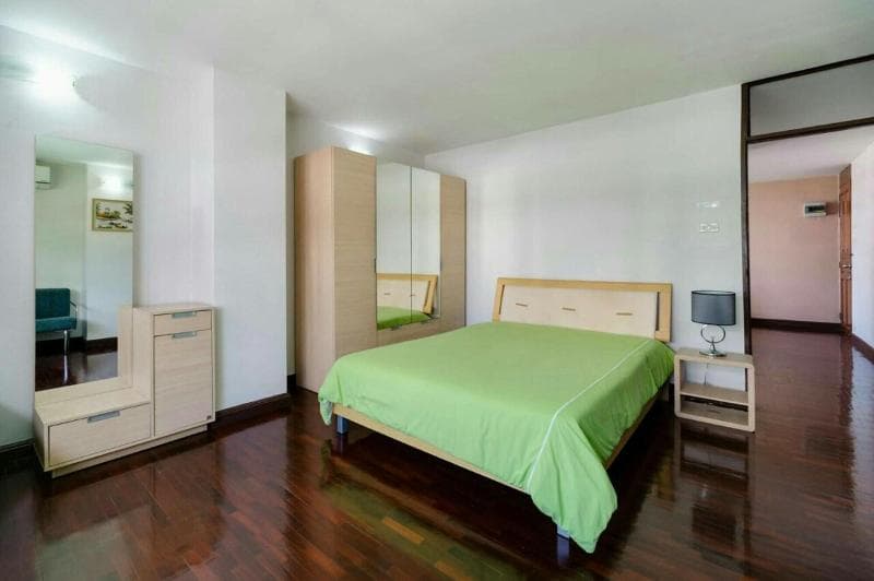 Le Vanvarothai Saladaeng Residence 3