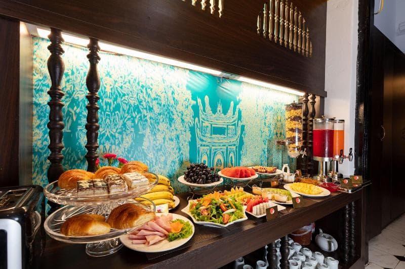 Hanoi Lullaby Hotel & Travel 5