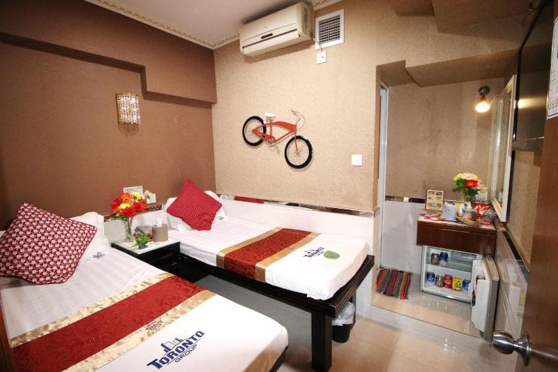 Toronto Inn Hk 5