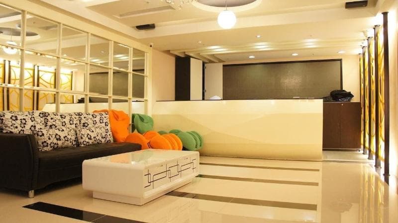 Win Inn Chiayi Hotel photo 1