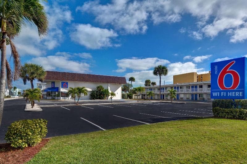 6 Cocoa Beach 69 2