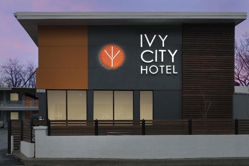 Ivy City Hotel 5