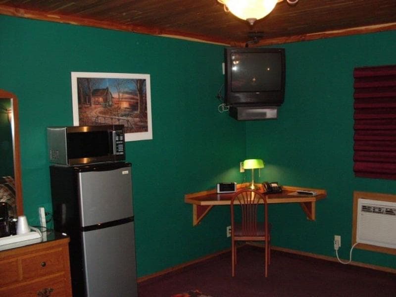 Comfort Zone Inn 5