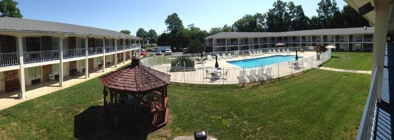 Crystal Inn Eatontown photo 1