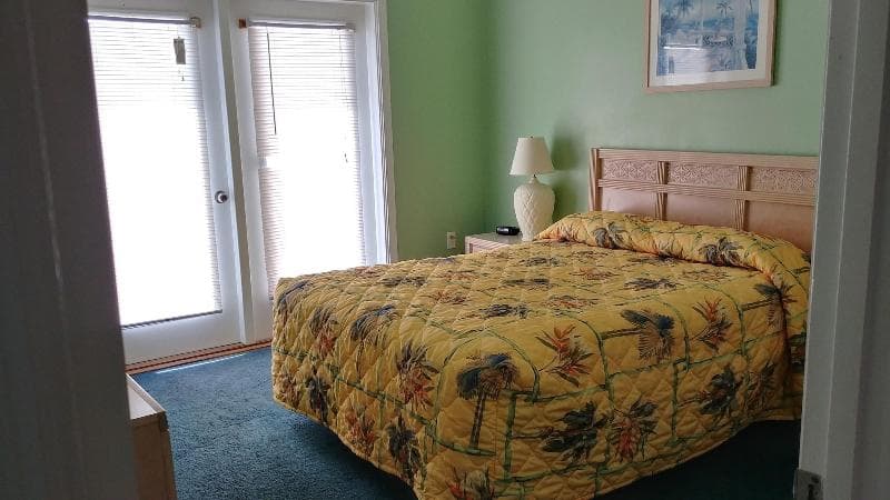 Buccaneer Inn 3