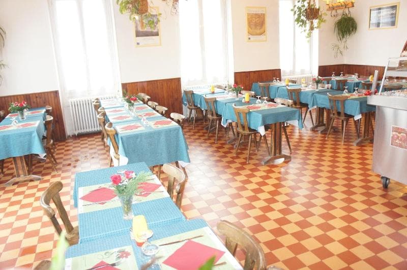 Hôtel De La Place 3