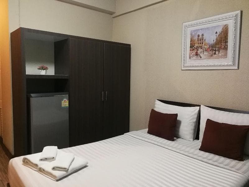 V49 Apartment main