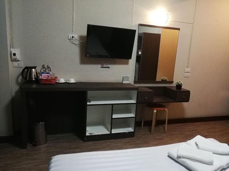 V49 Apartment 4