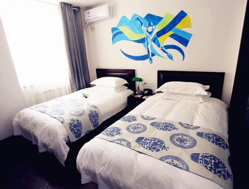 Nostalgia Hotel (Zhangjiakou) 3