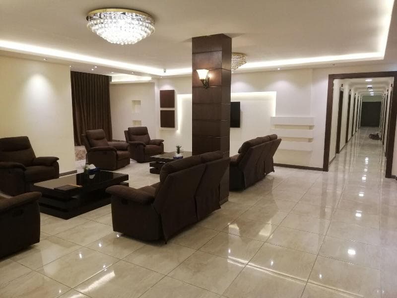 Seven Days Hotel 5