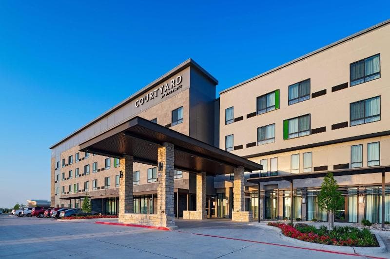 Courtyard By Marriott Dallas Grand Prairie photo 1