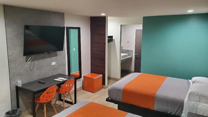 Exclusivo Inn & Suites 5