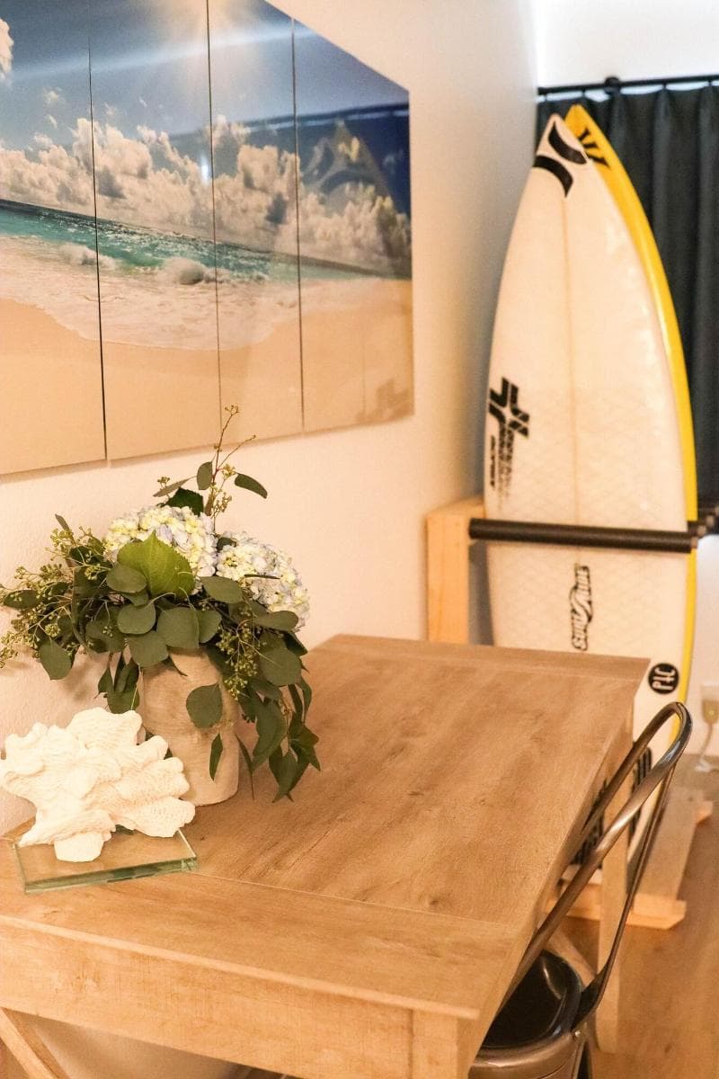 The Surfbreak Hotel main